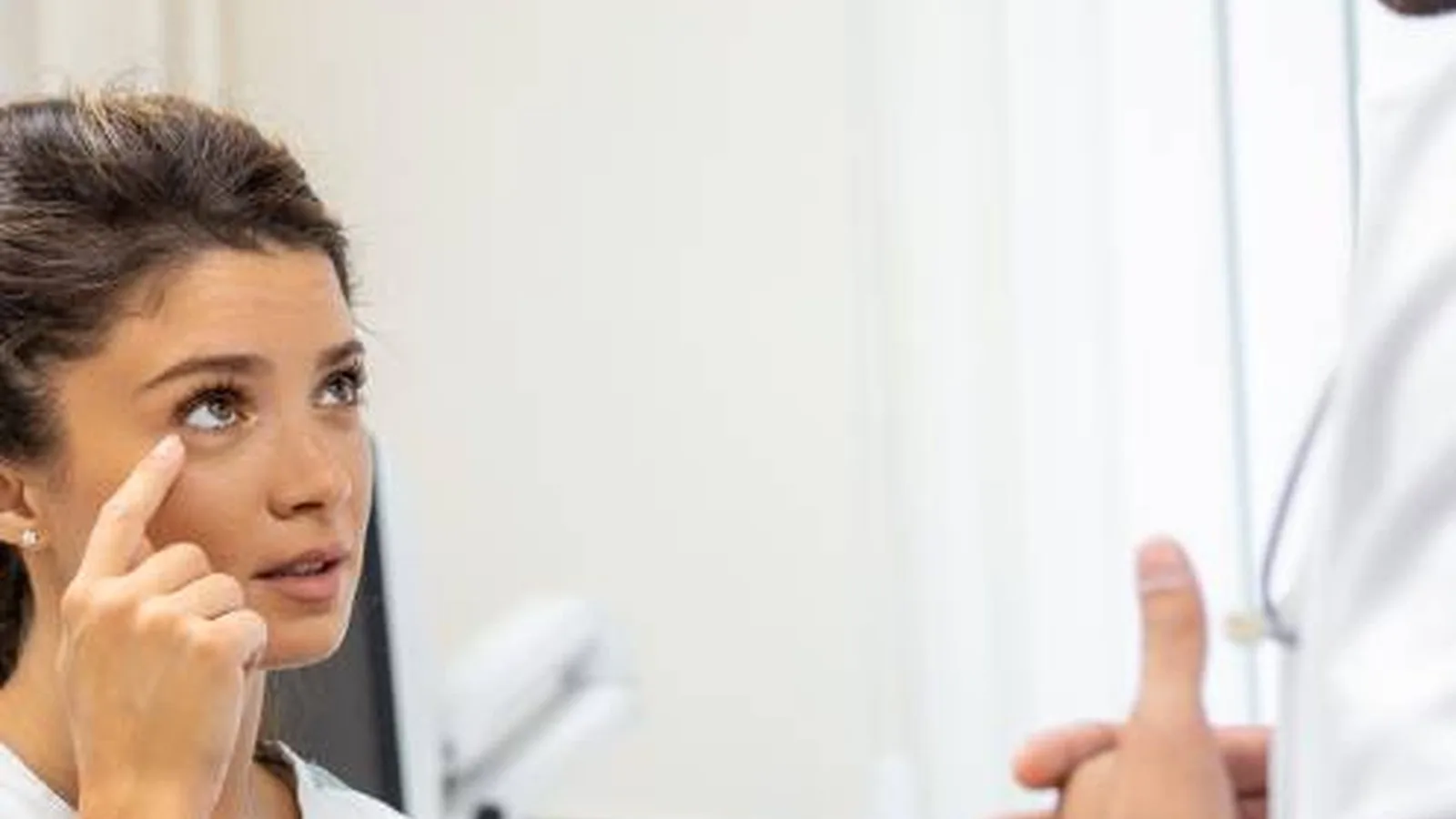 ¿Qué especialista trata la conjuntivitis?